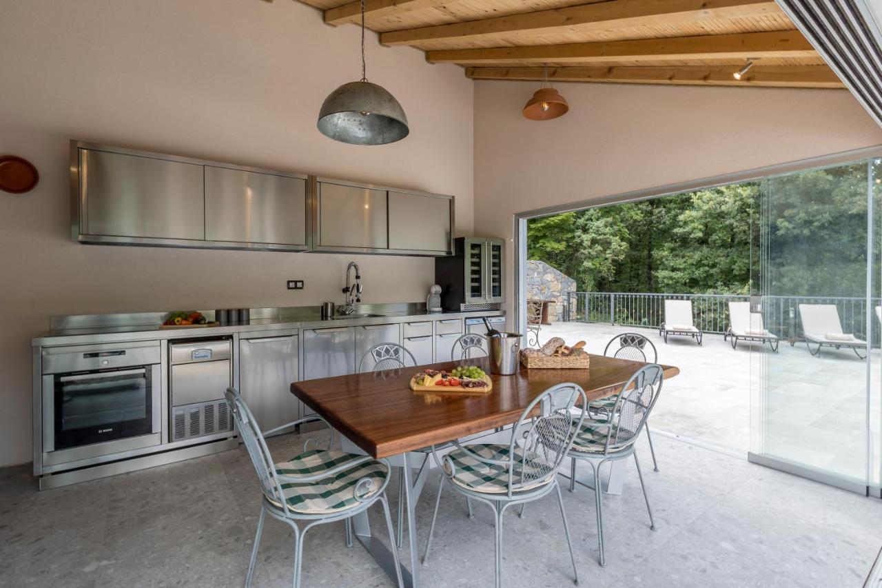Villa Grey Stone Gata ภายนอก รูปภาพ