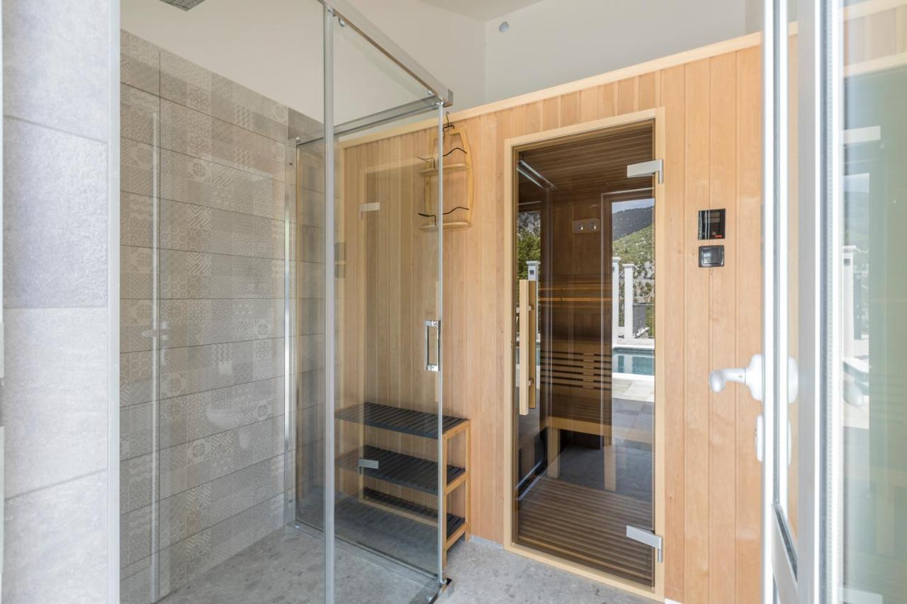 Villa Grey Stone Gata ภายนอก รูปภาพ